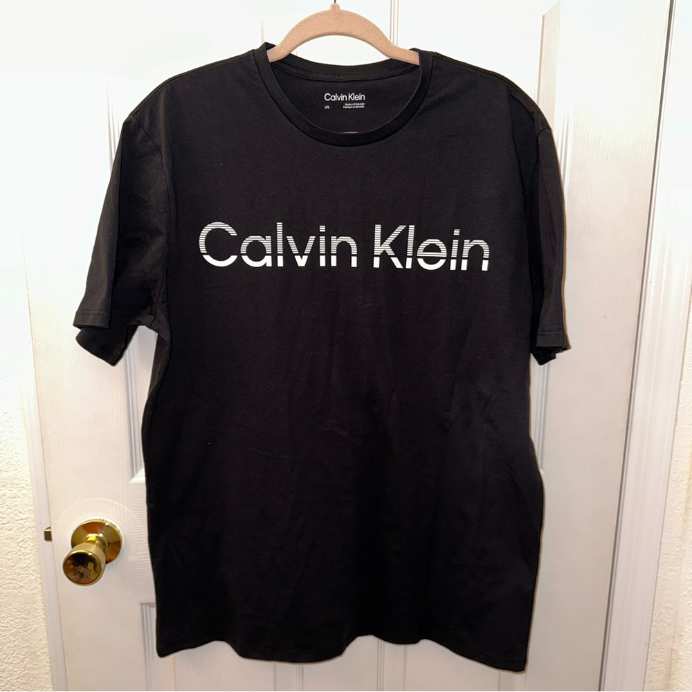 Calvin Klein Men’s T-Shirt Size L